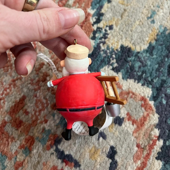 2008 Hallmark Keepsake Ornament Honey-Do List Santa - Picture 4 of 9